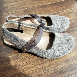OTBT clogs